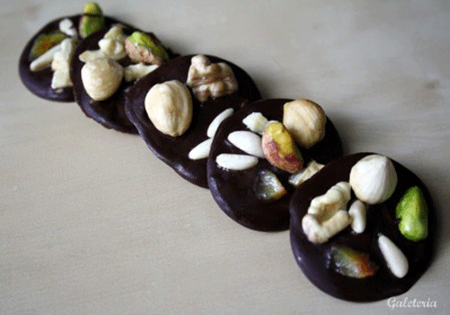 Mini chocolatinas con frutos secos