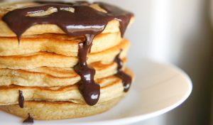 Cómo hacer sirope de chocolate para tortitas