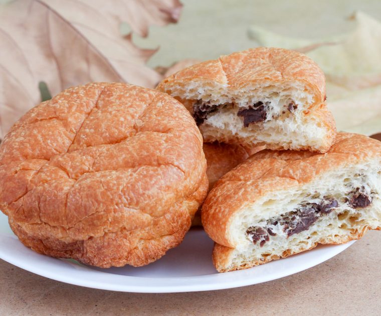 Donut relleno de chocolate