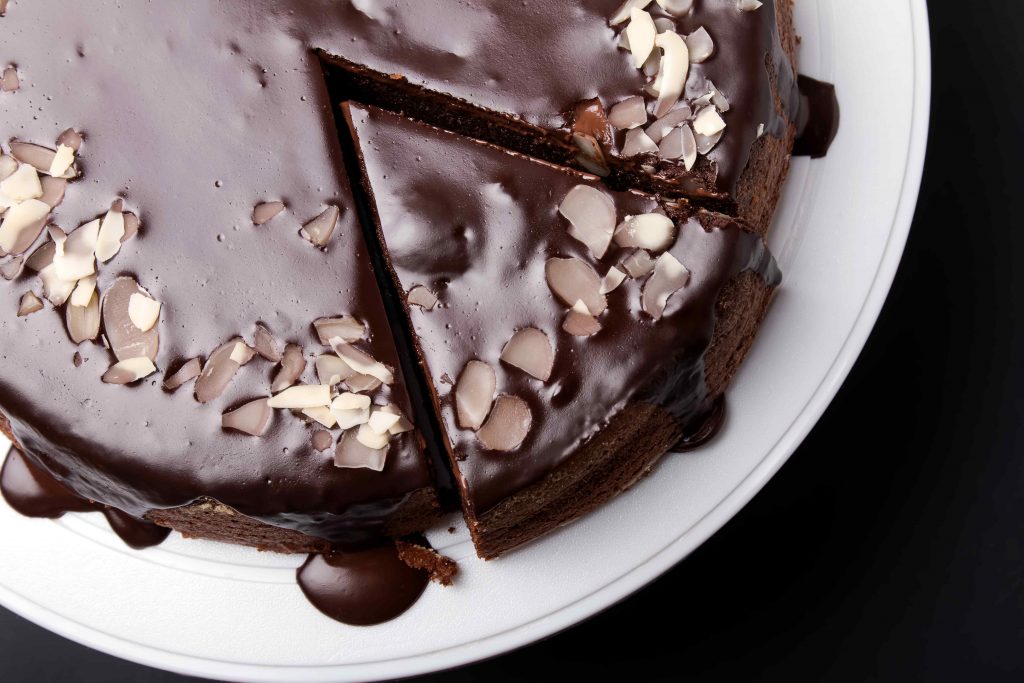 tarta de almendras y chocolate