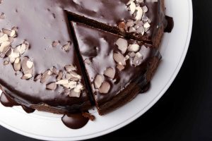 Receta de tarta de almendras y chocolate