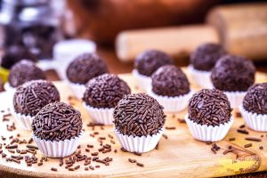 Brigadeiros: la receta brasileña más dulce y fácil